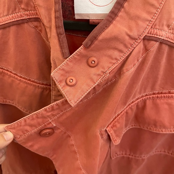 Red jacket - Picture 3 of 5